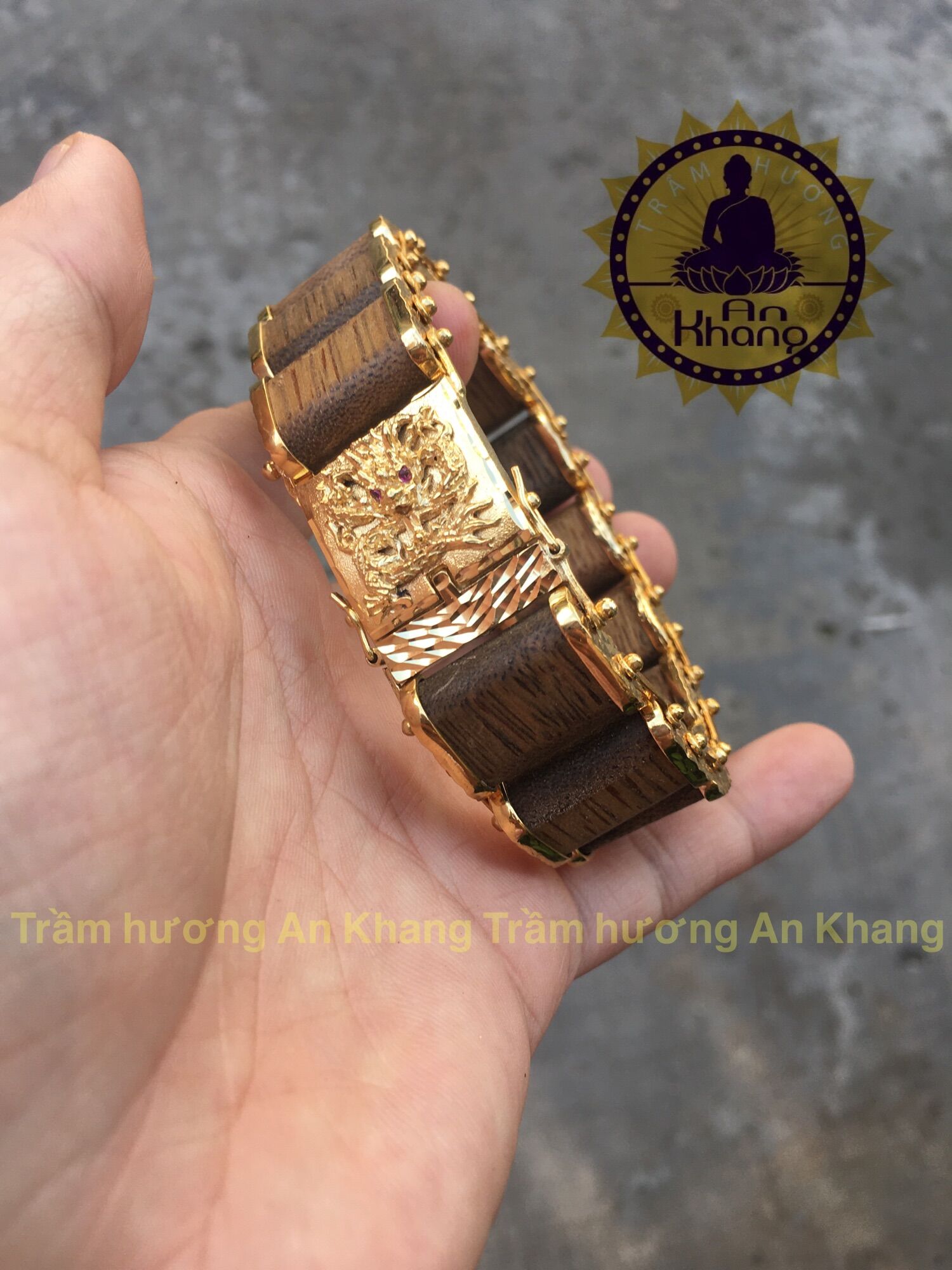Lách tay trầm tốc tự nhiên