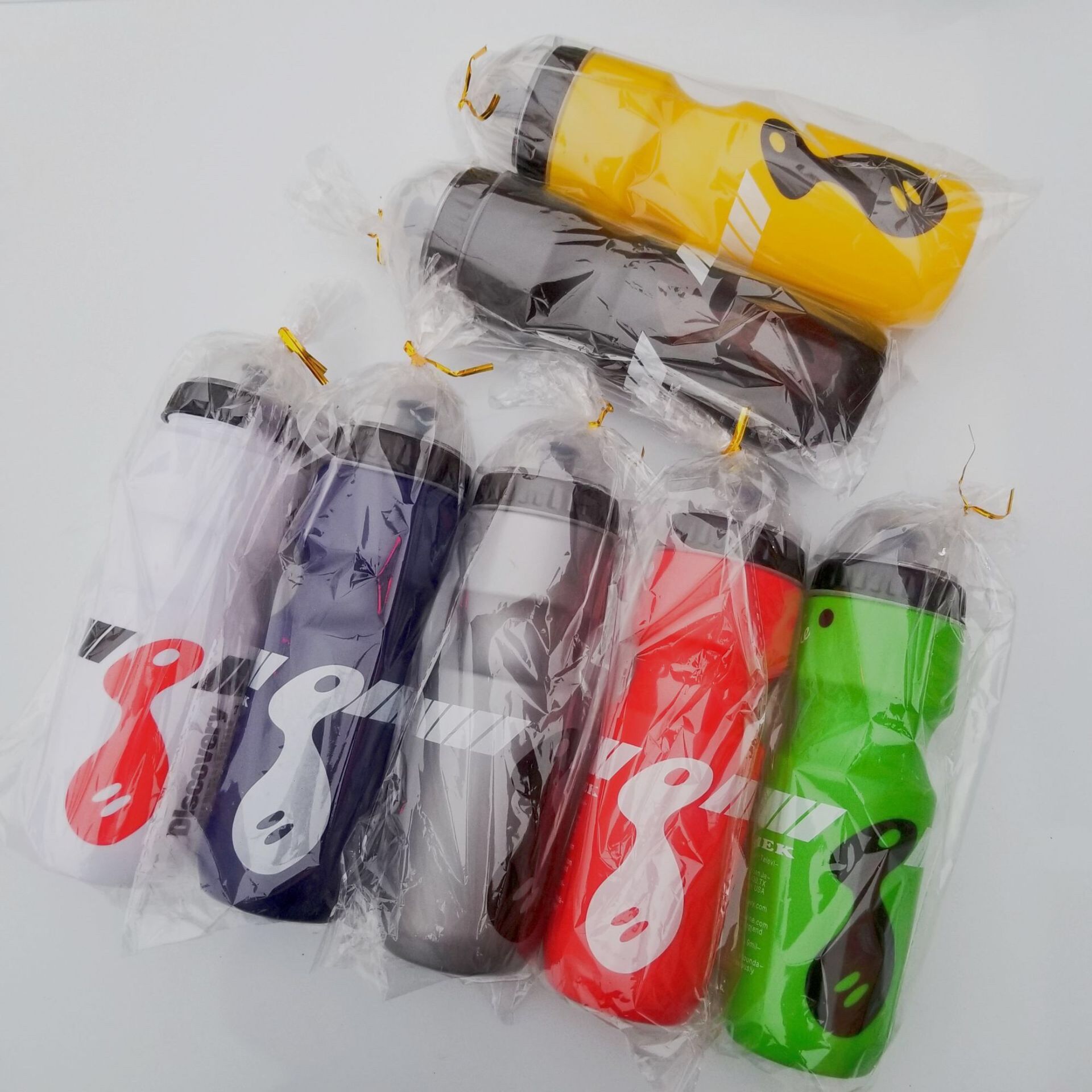 Bình nước xe đạp thể thao