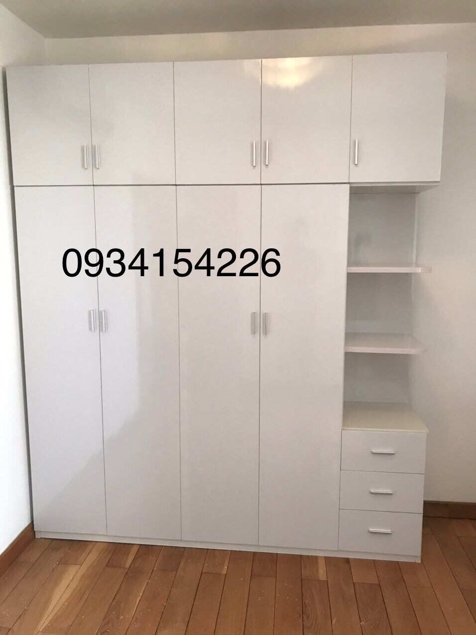 Tủ 2m*2m4 màu trắng có kệ trang trí. Tủ nhựa đài Loan/ tủ người lớn/ trẻ em/ tủ quần áo. Bảo hành 5 năm. Chỉ ship HCM Bình Dương Biên Hoà Free