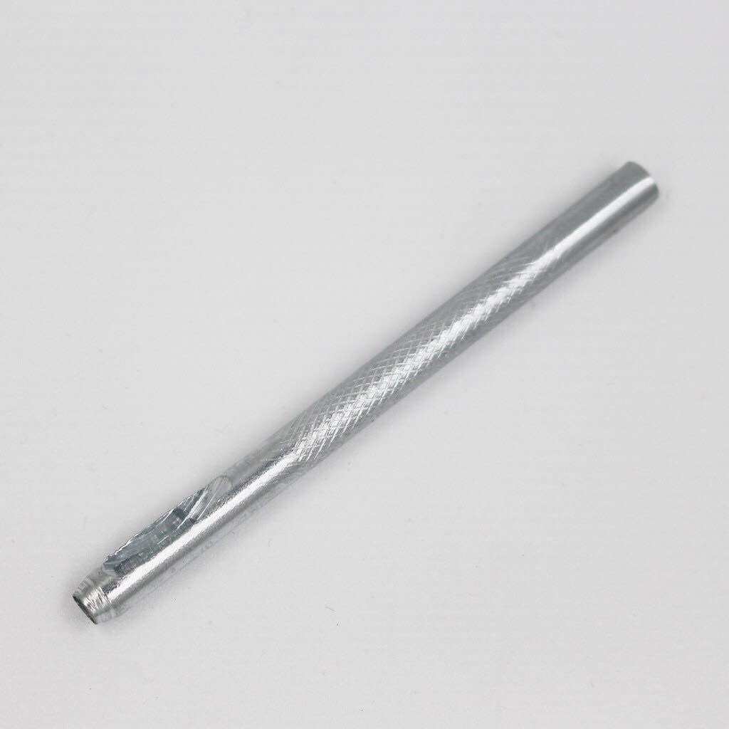 Đinh đục lỗ thắt lưng