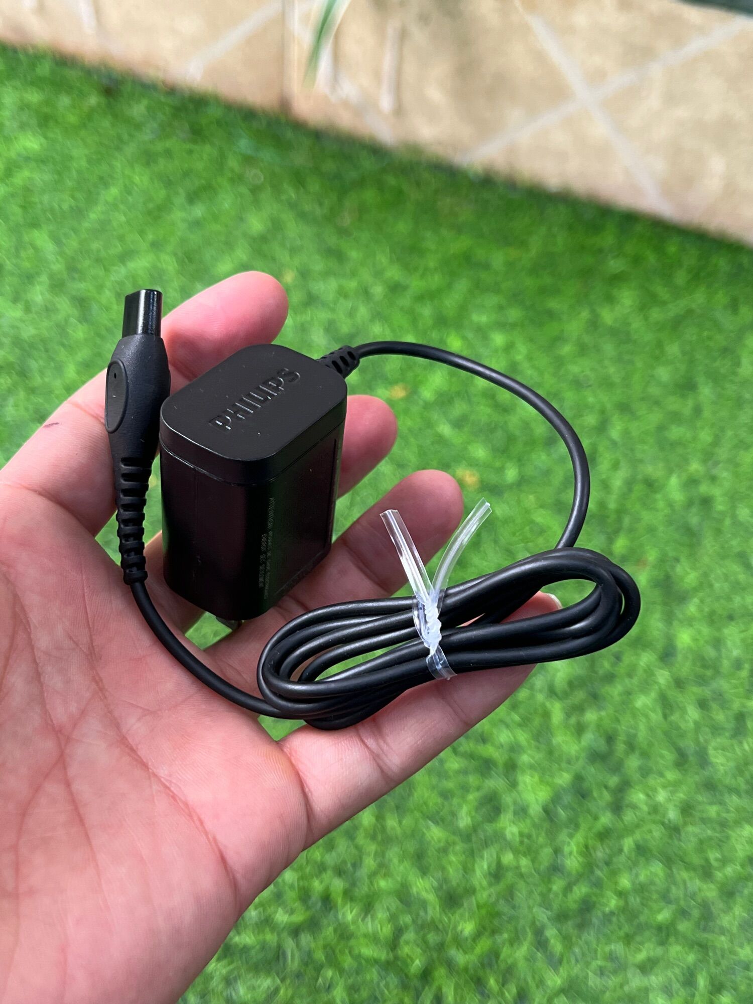 Sạc Pin Máy Cạo Râu PHILIPS HQ850 8v 100ma