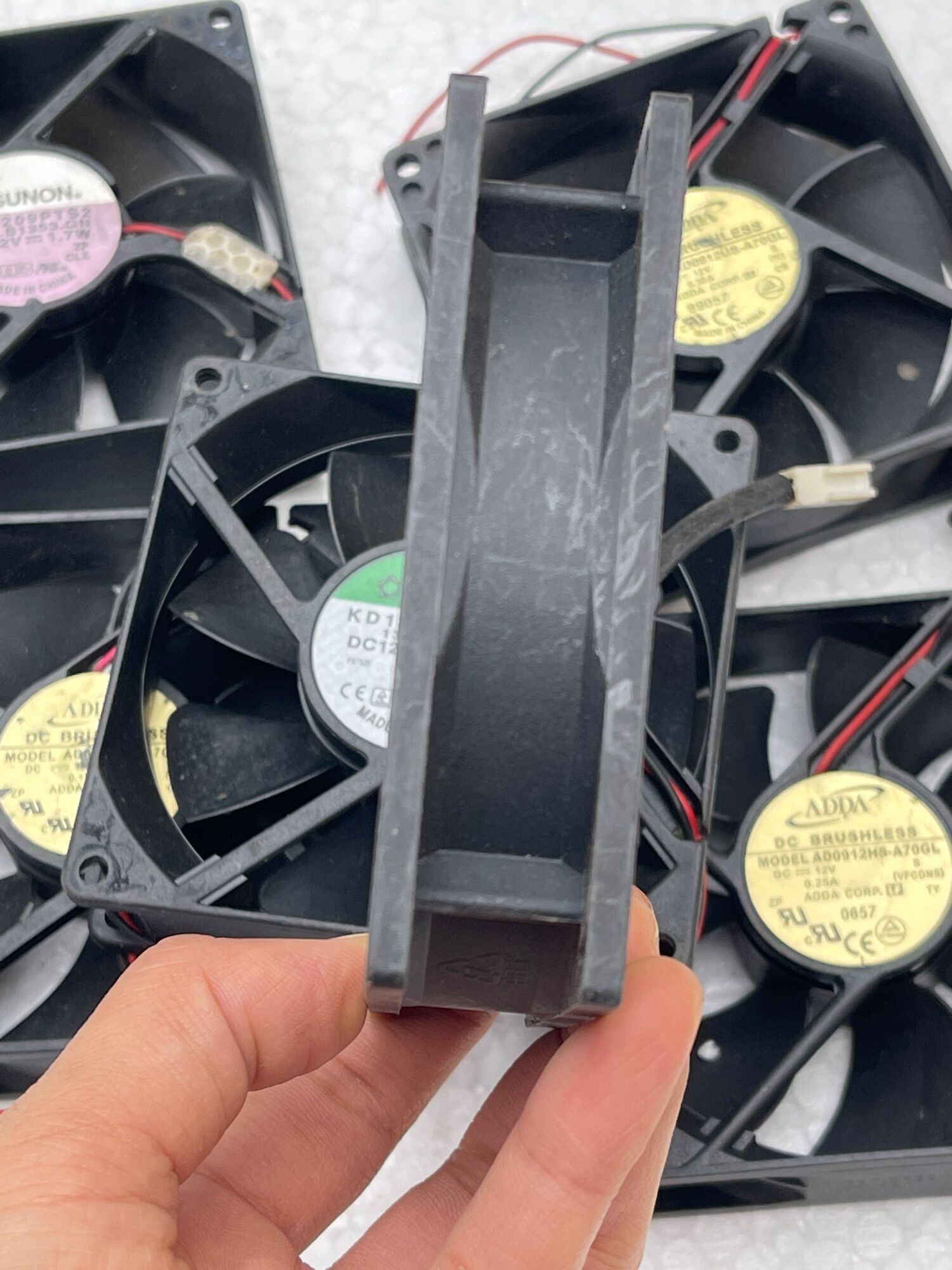 Combo 2 quạt 12v Fan 9x9 2 dây