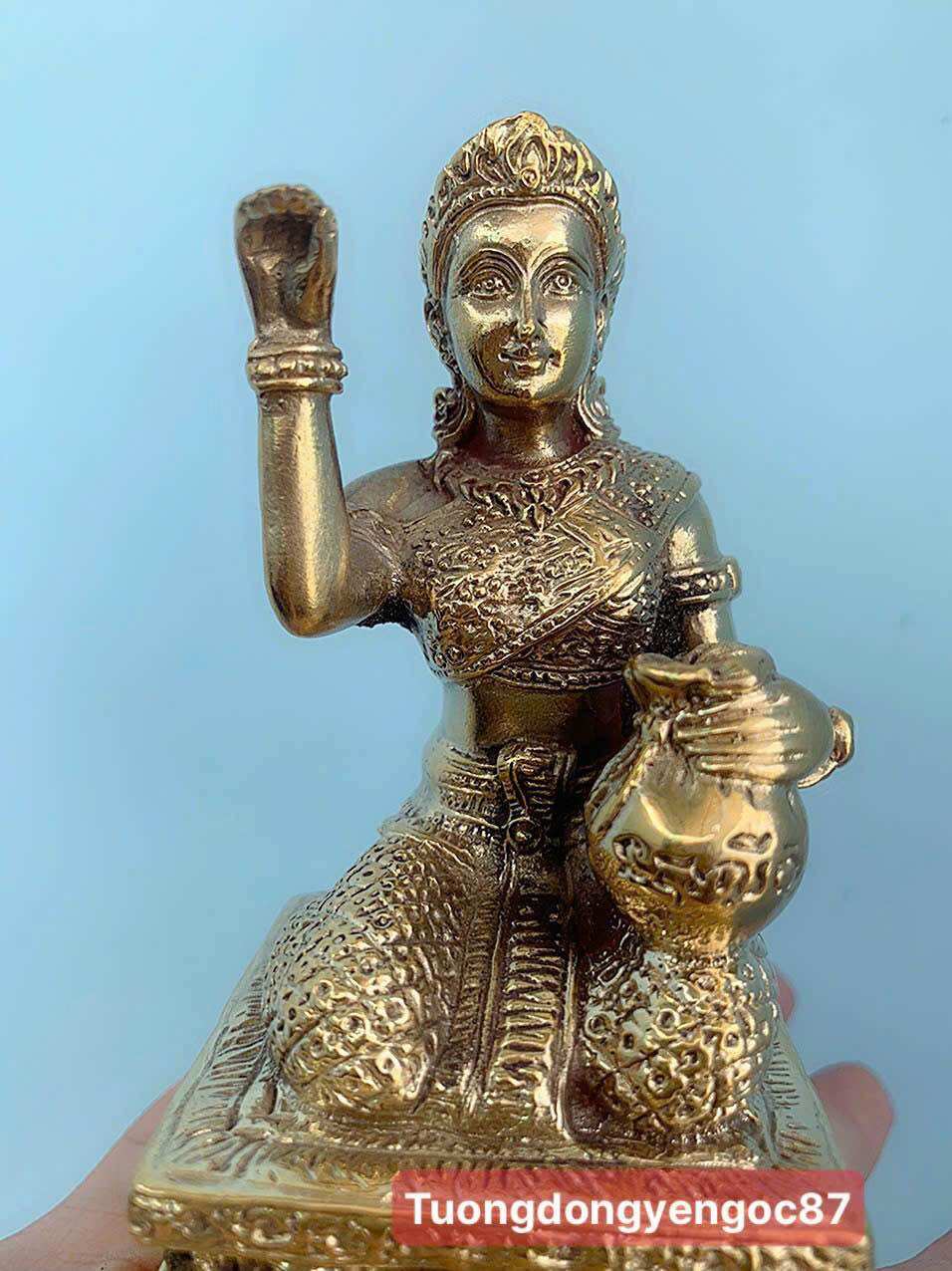 Tượng đồng nàng ngoắc cao 11 cm