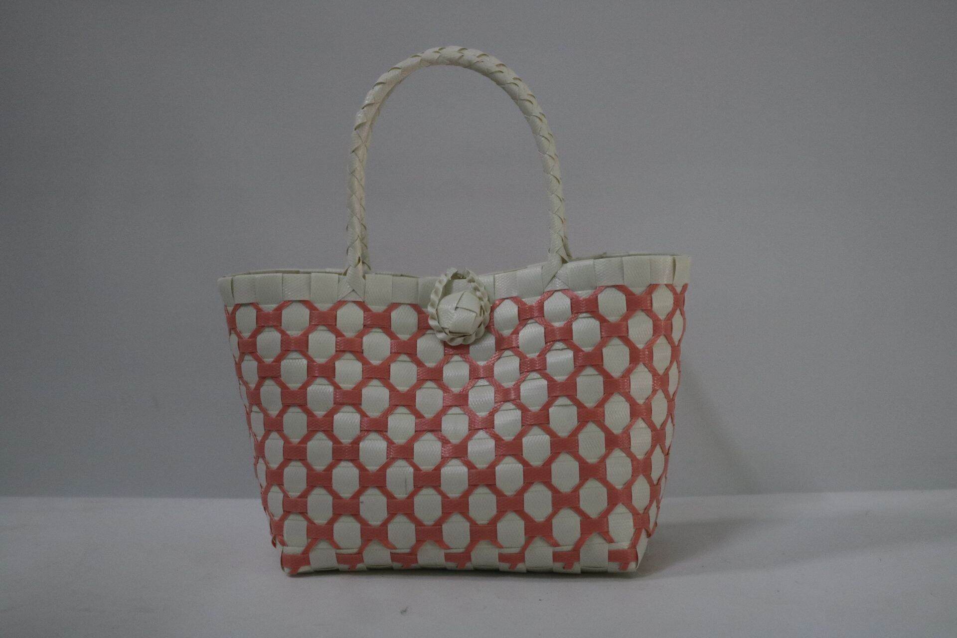 giỏ đan tay lưới size 26 x 13 x 23 cm
