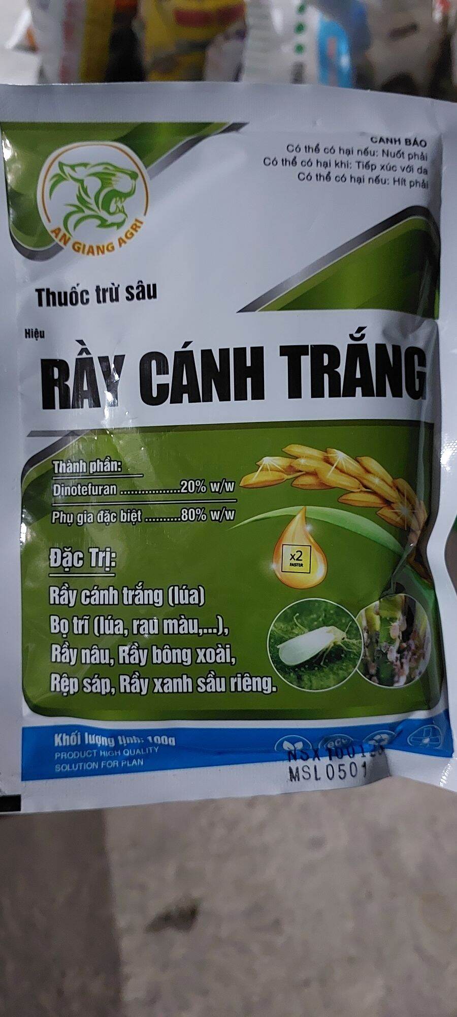 Thuôc trừ rầy phấn trăng chích hút cây trồng