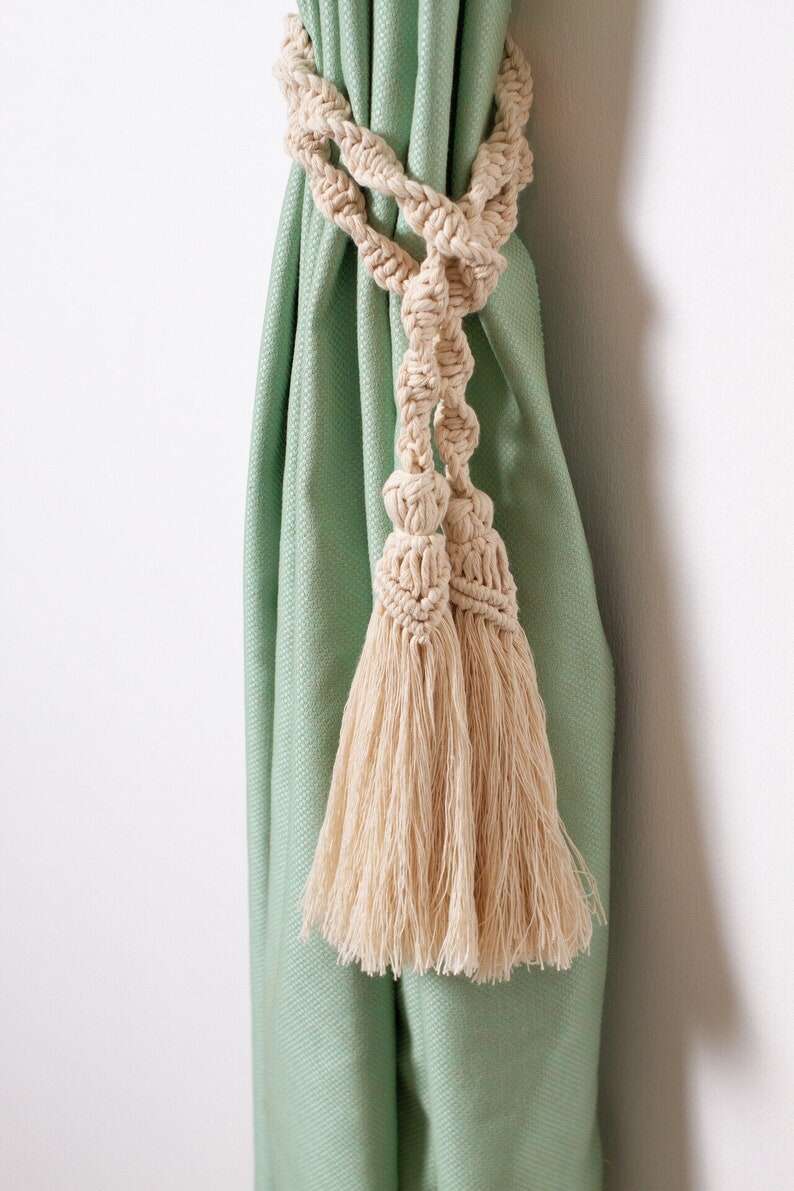 1 dây buộc vén rèm handmade xinh xinh