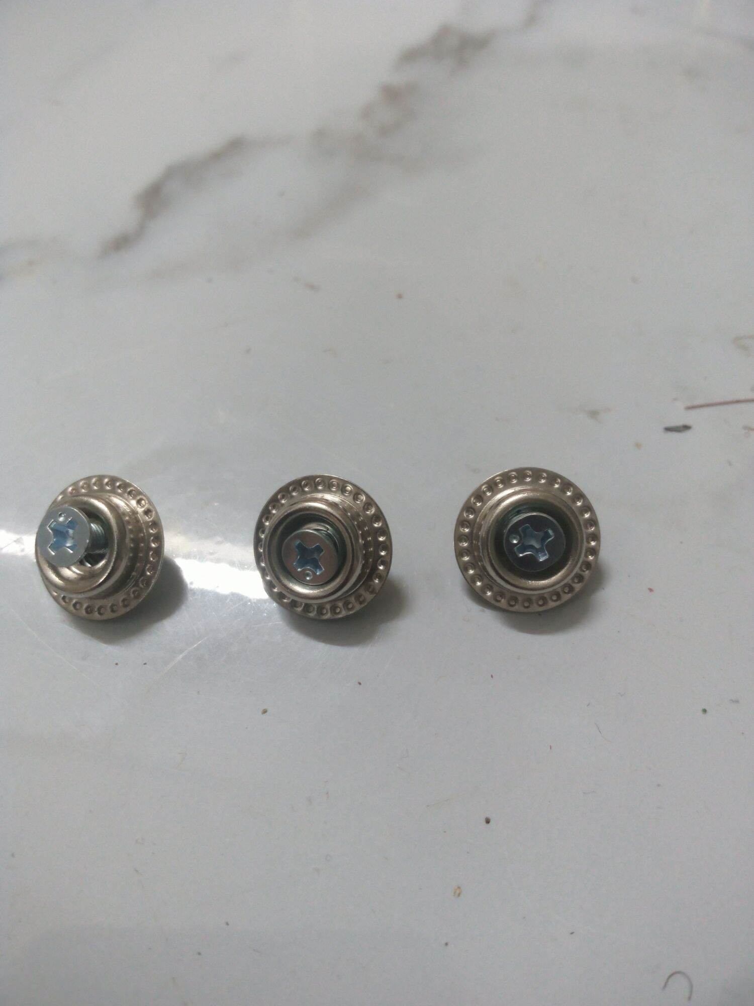 Bộ 3 nút lắp kính , lưỡi trai mũ bảo hiểm
