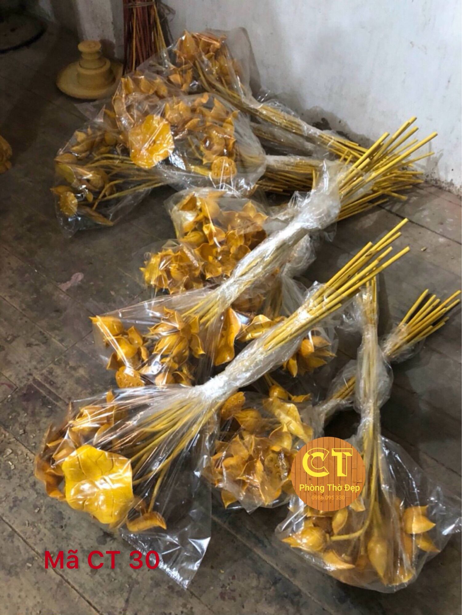Hoa sen gỗ mít không bình