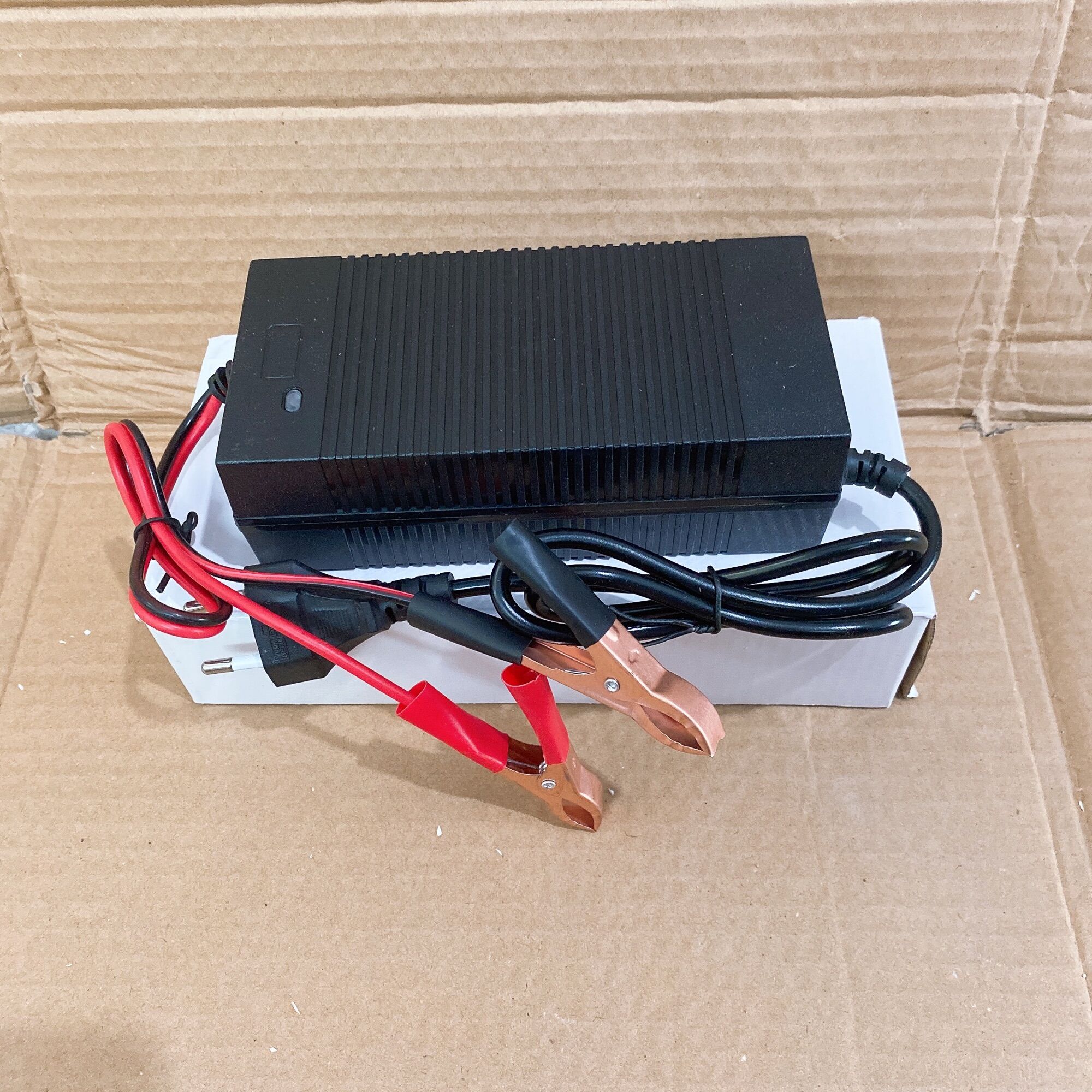 Bộ sạc pin lithium 14v7-10a