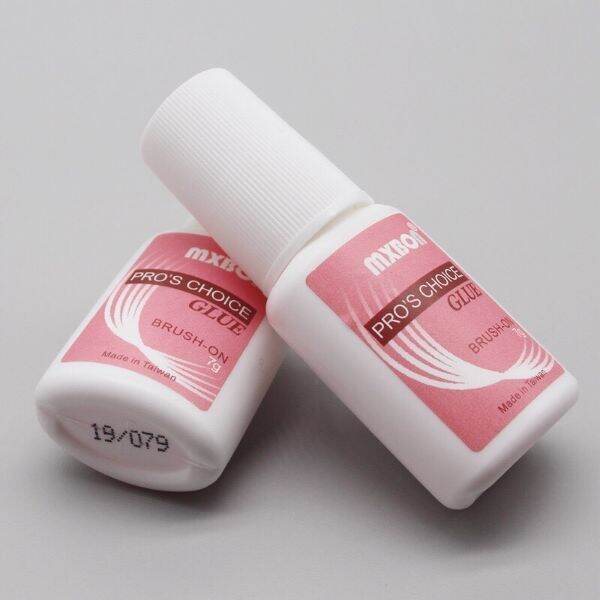 [HCM]Hủ Keo Dán Móng Có Cọ L1