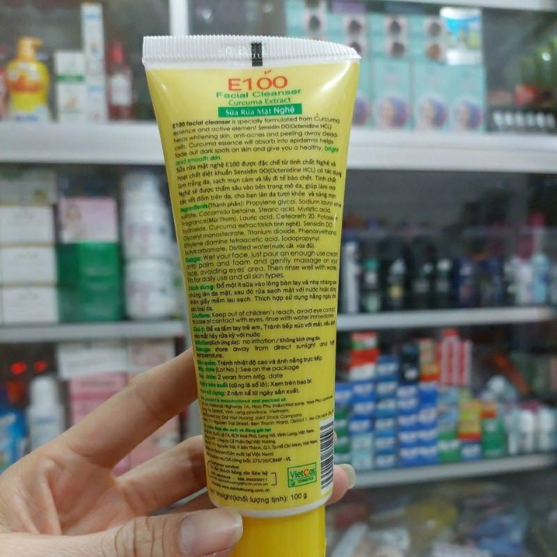 Sữa Rửa Mặt Tinh Chất Nghệ E100 (100g)