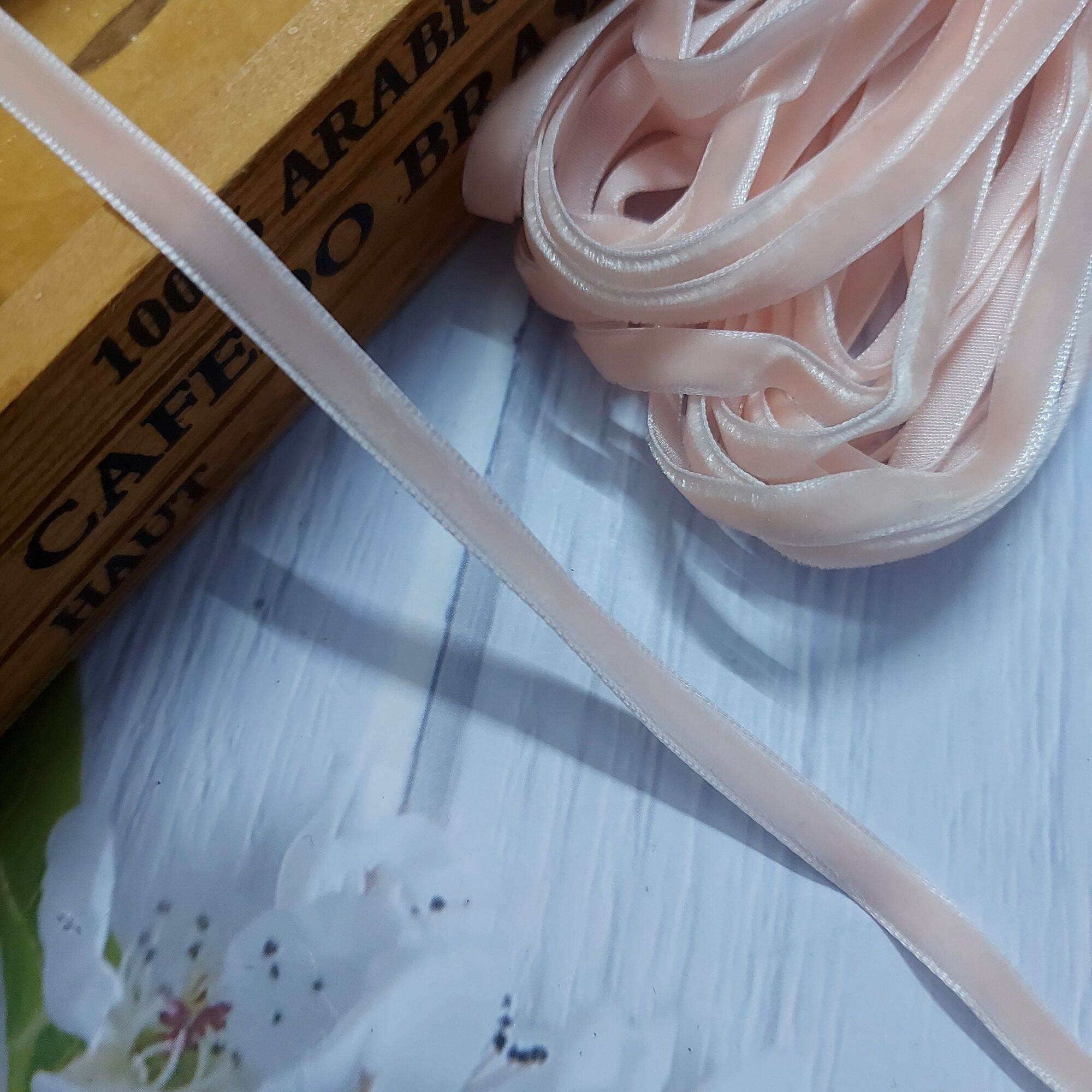 Ruy băng nhung ,nguyên liệu thủ công, bản rộng 5mm.