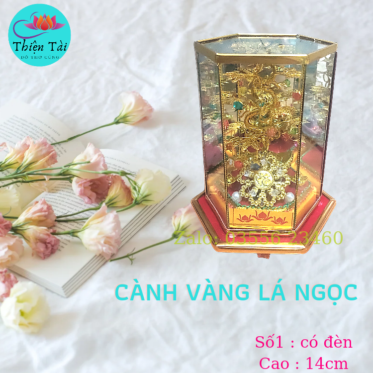 Cây cành vàng lá ngọc có đèn và không đèn