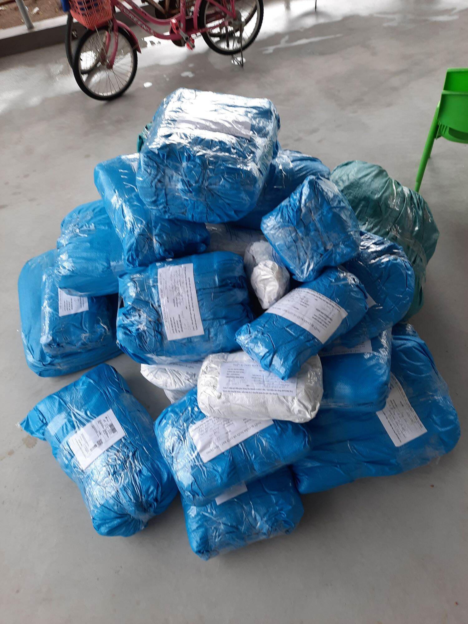 Bể bạt nuôi ốc ếch cá lươn, loại korea xanh trắng
