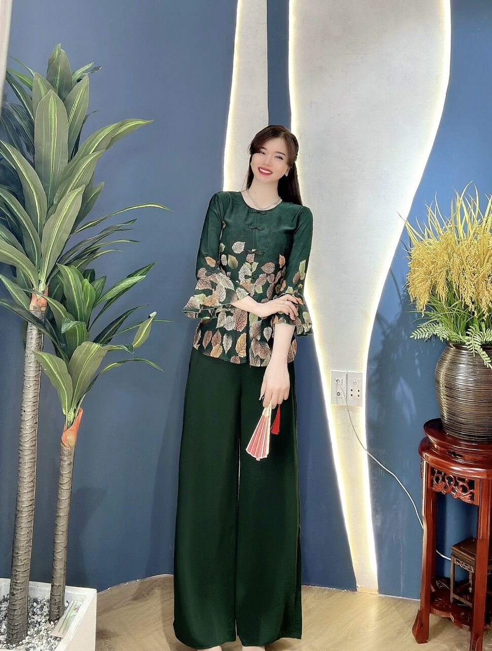 Bộ bà ba cổ tròn tay loe bảng màu đẹp