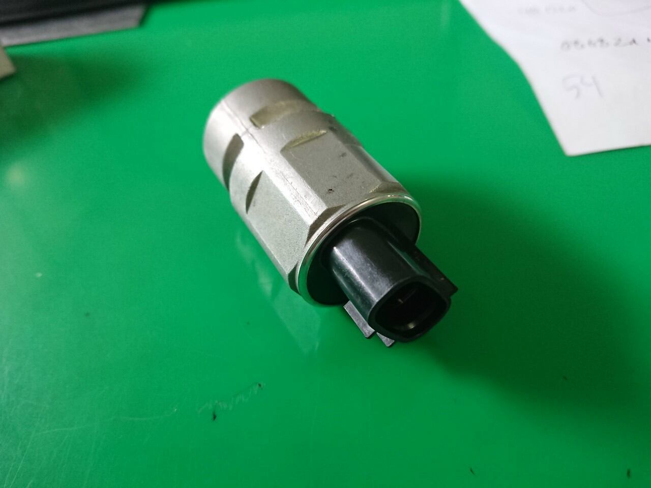 Cảm biến tốc độ xe isuzu fvr, frr, nqr,nmr, npr