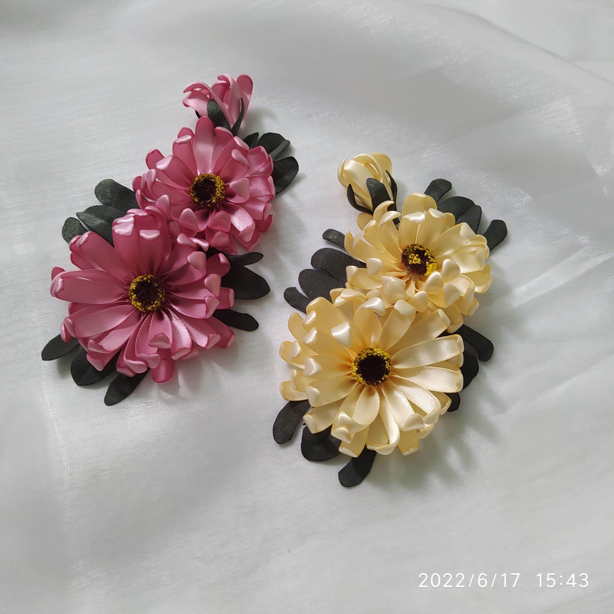 Hoa cúc cài áo cài tóc handmade Canto hồng, vàng