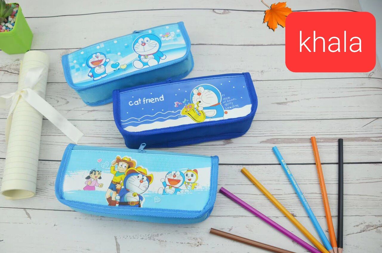 Hộp bút vải hình Doreamon