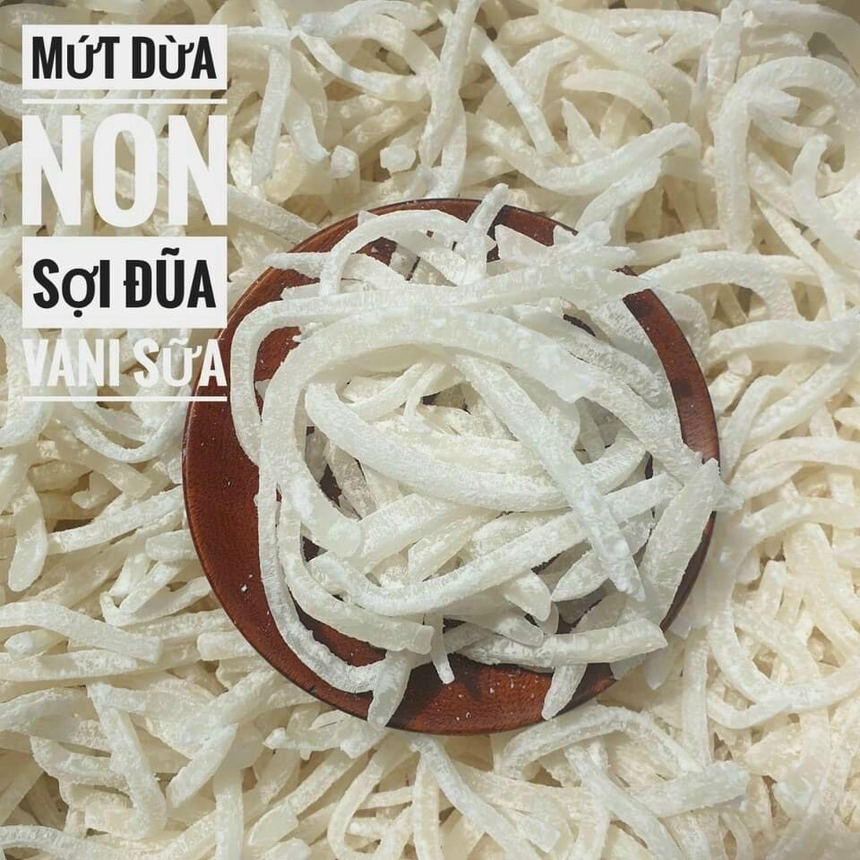 Mứt dừa non vị vani sữa loại 1 nhà làm - 1kg