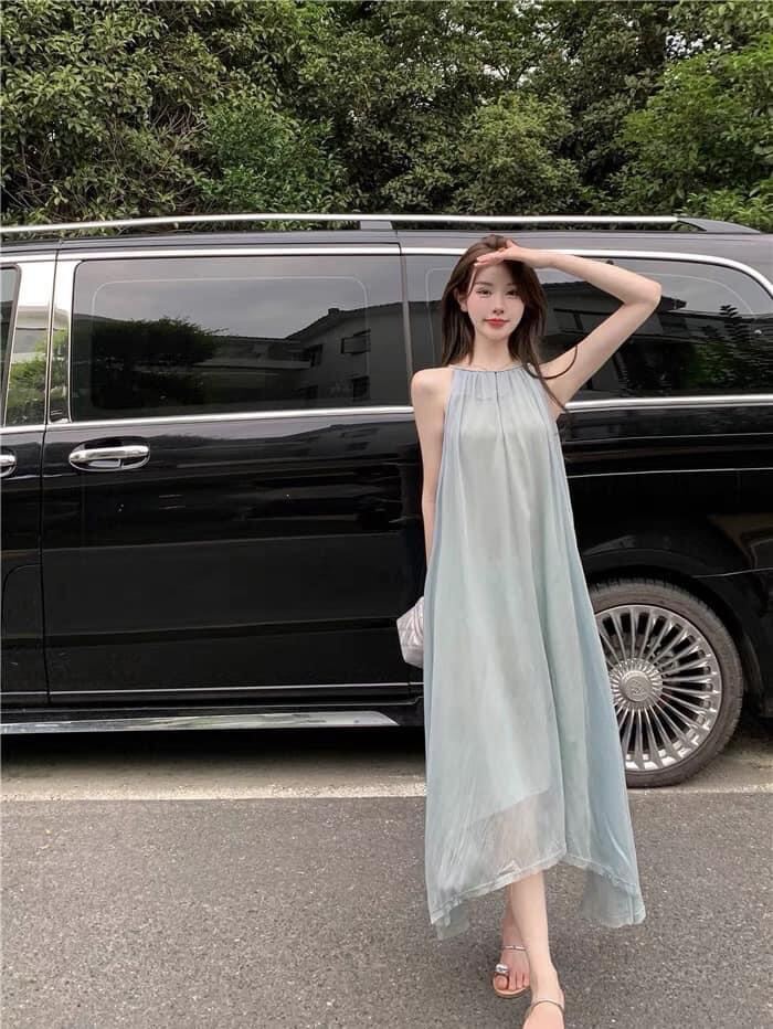 Váy yếm maxi chất liệu vải tơ mềm