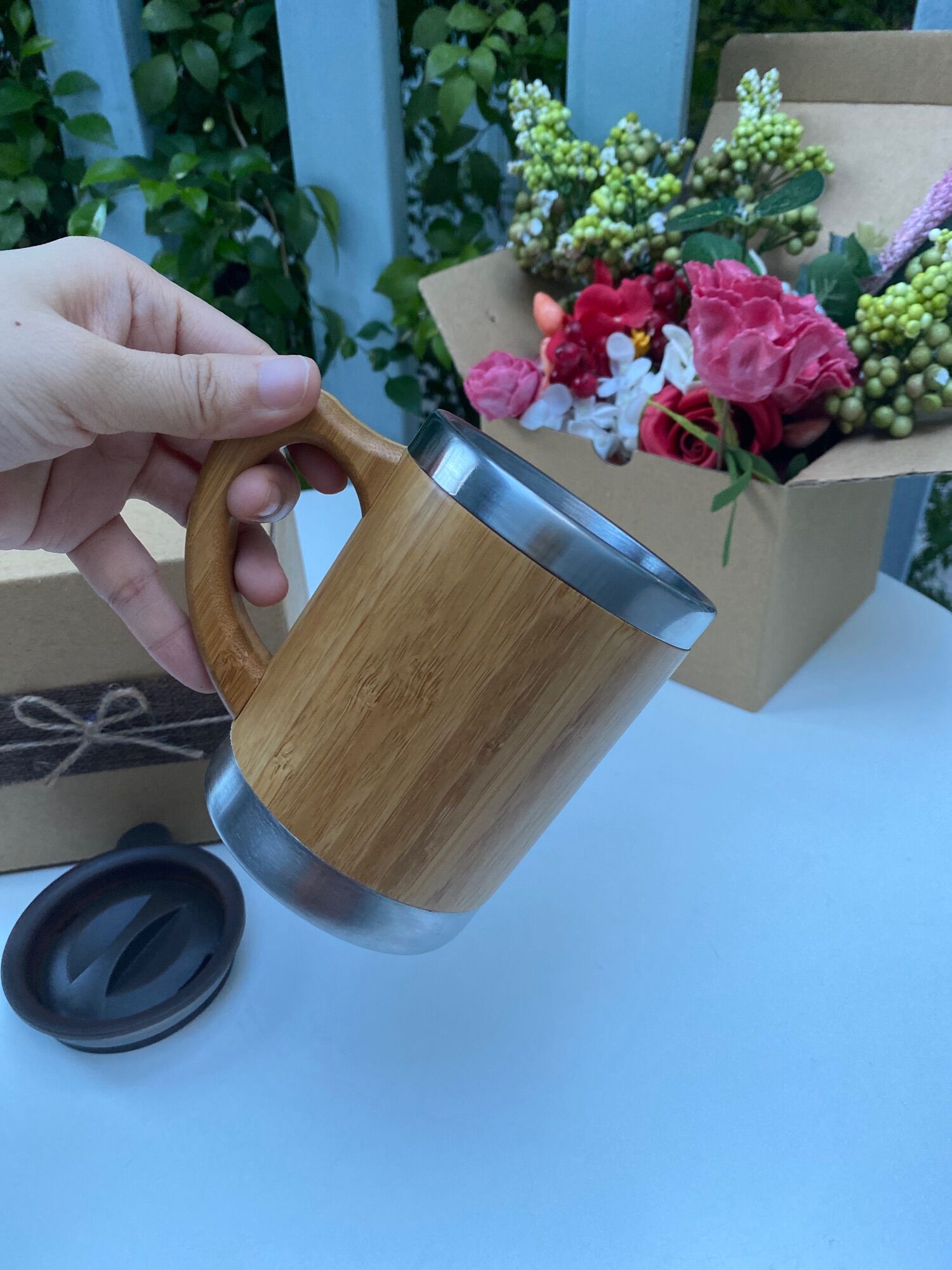 Cốc tre giữ nhiệt khắc hình ảnh cá nhân hoá