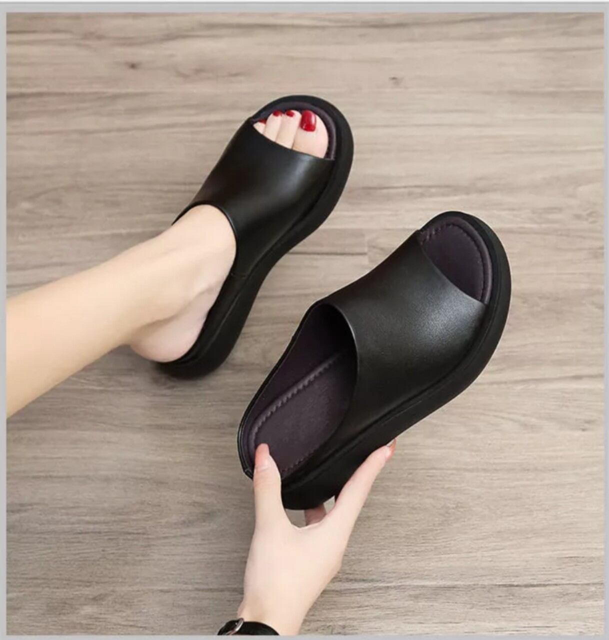 Dép đế xuồng quai da kiểu mới