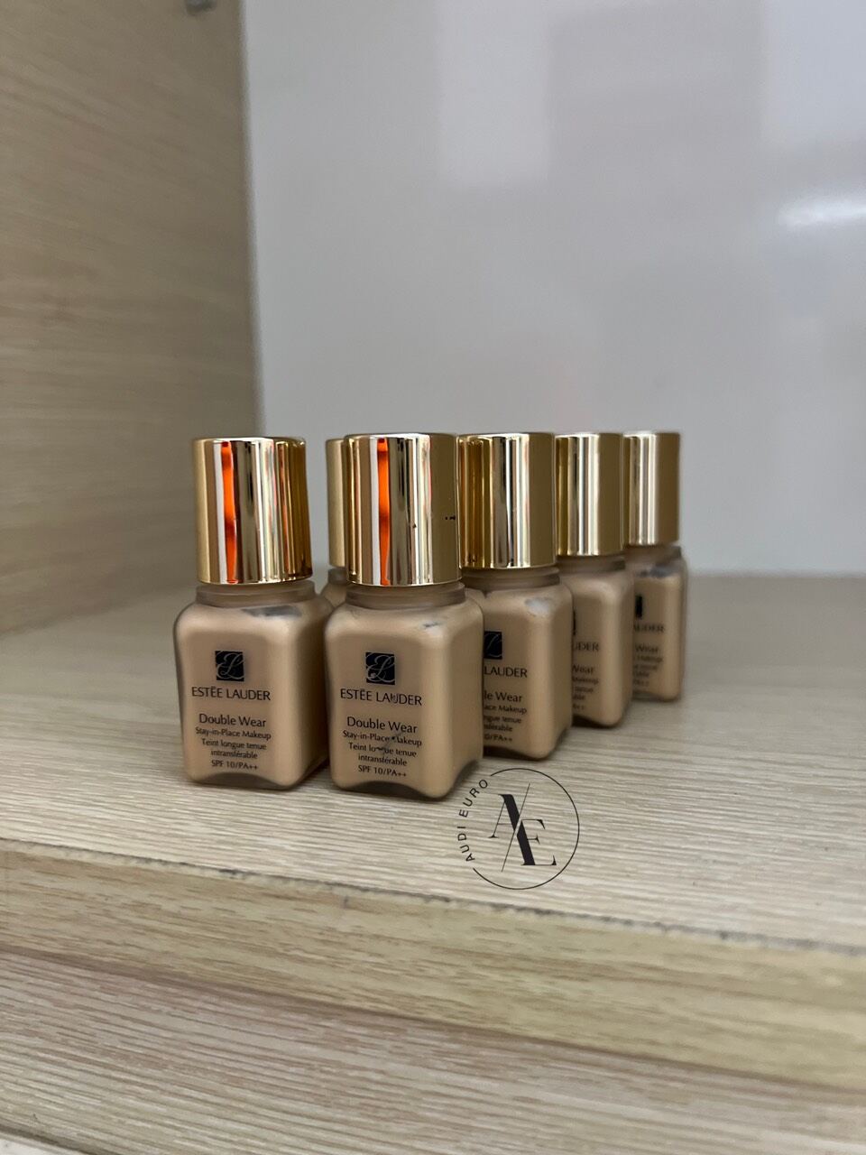 KEM NỀN ESTEE LAUDER