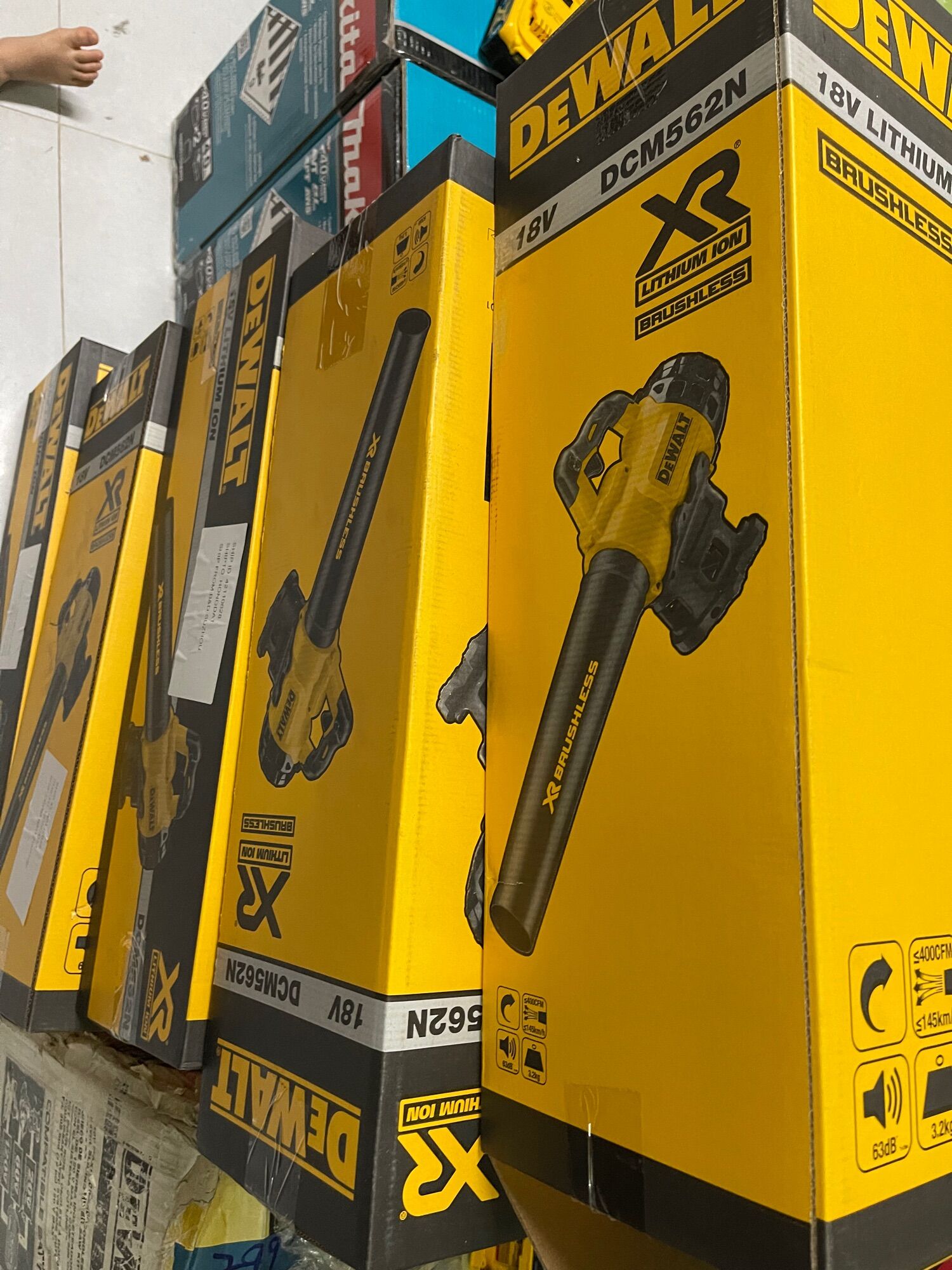 [HCM]Máy thổi cầm tay 18V Dewalt DCM562