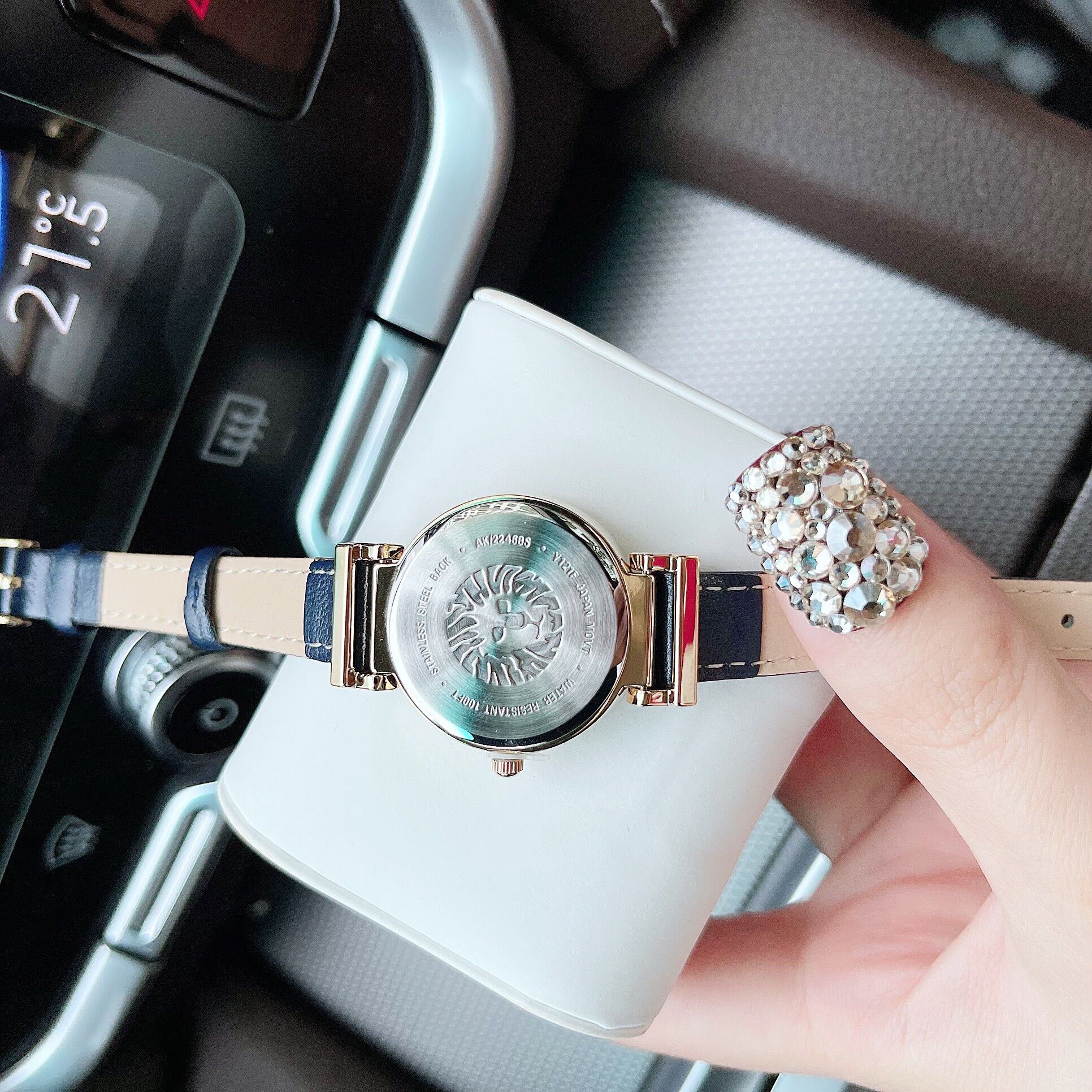 Đồng Hồ Nữ Anne Klein