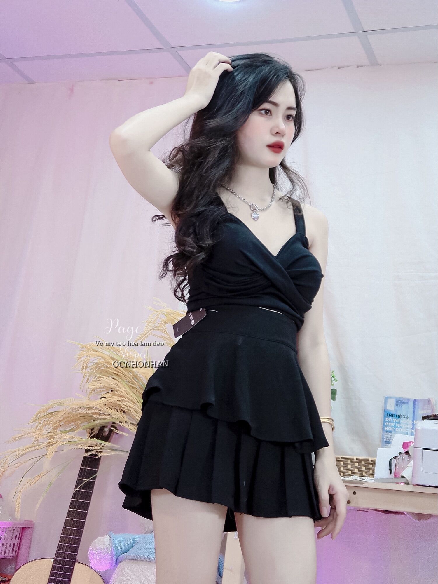 Set áo hai dây phối chân váy tầng
