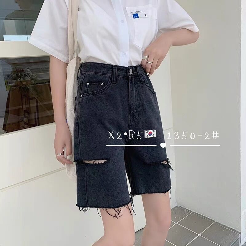 Quần jeans ngố rách cá tính, chất iệu tốt, bền màu, mang lại cảm giác thoải mái cho người mặc, cam kết sản phẩm như hinh
