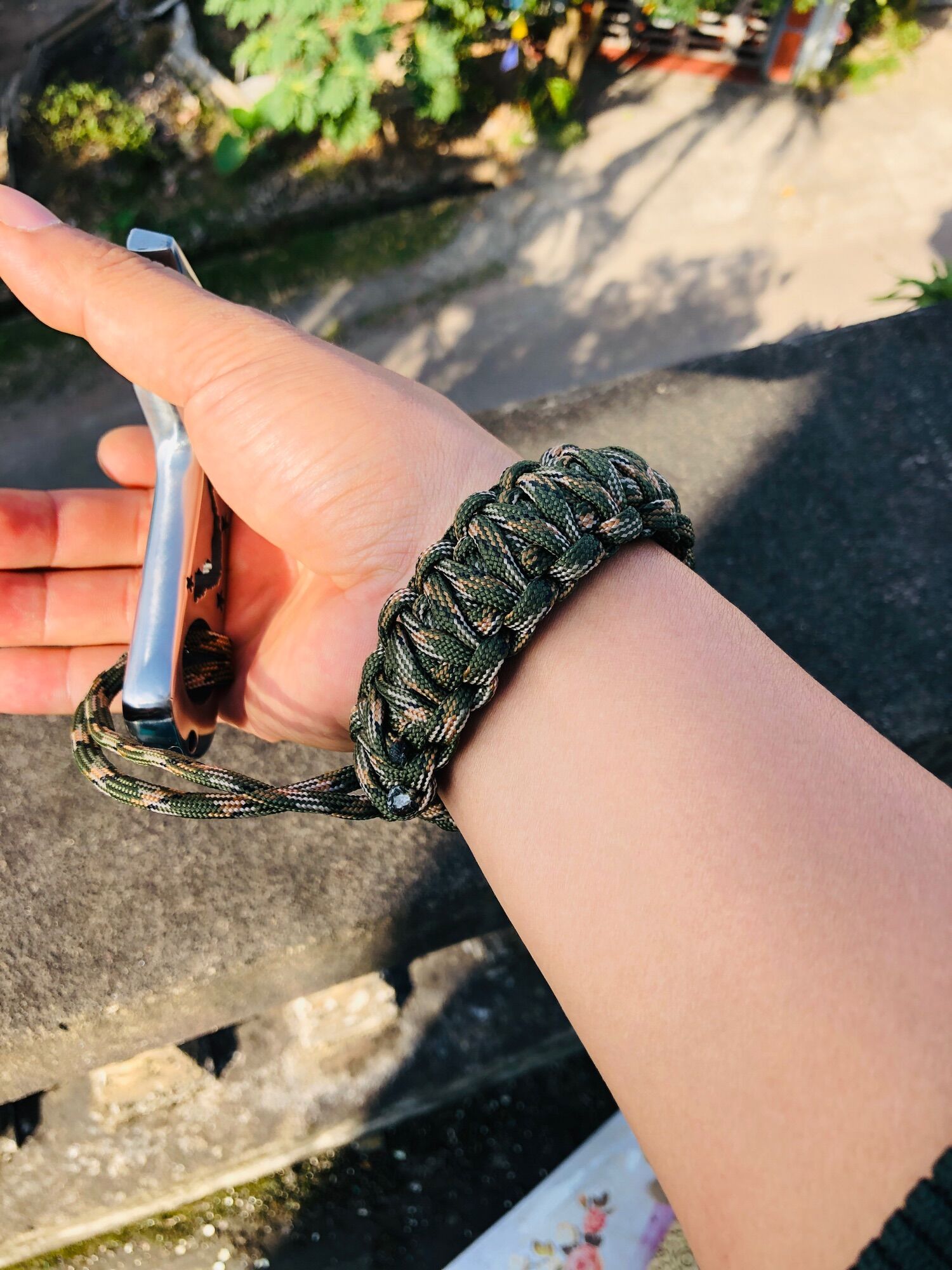 Vòng Đeo Tay Paracord