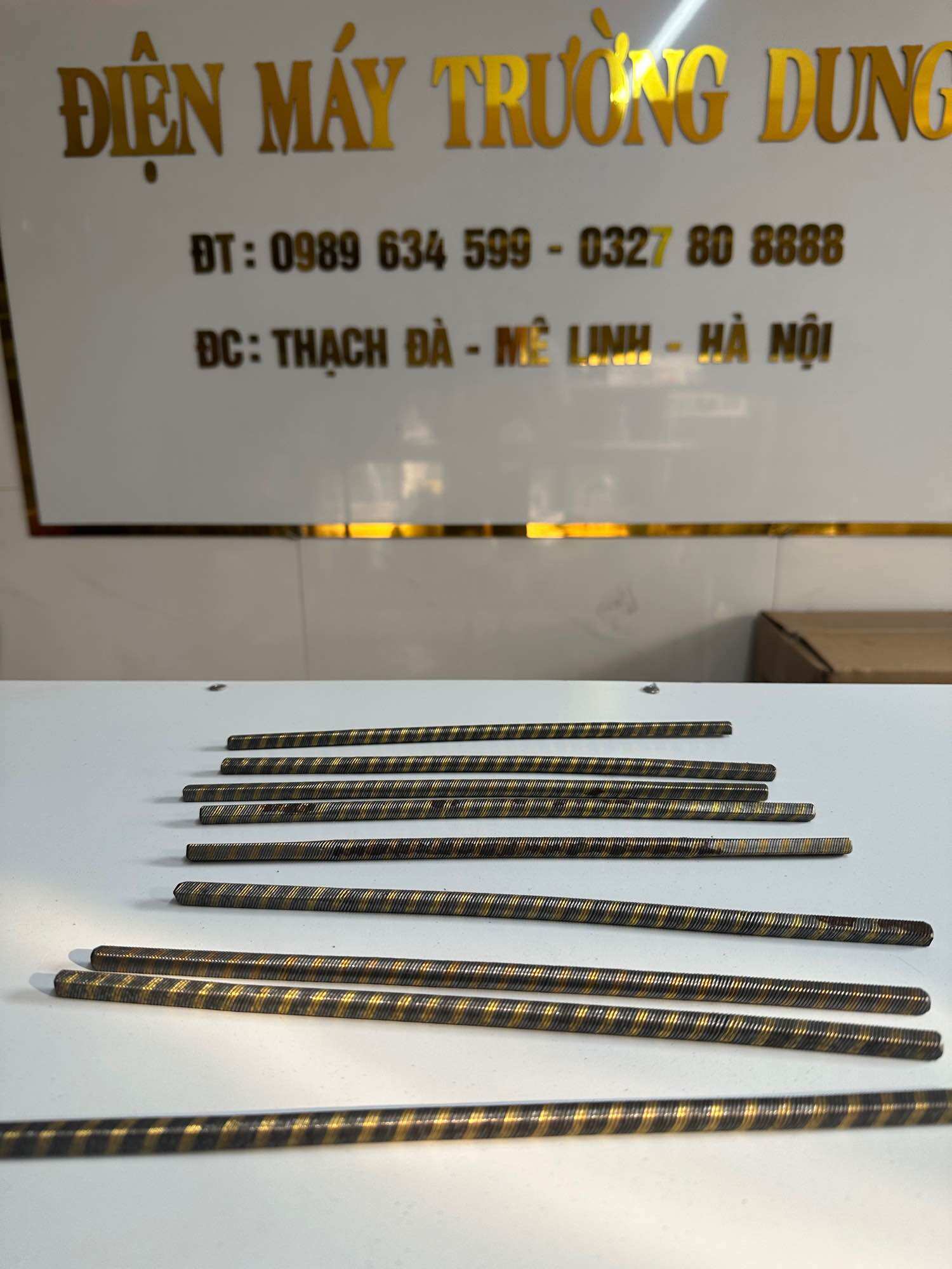 Ty sợi cáp máy đầm thước 2 đầu vuông 6,8mm phi 8mm dài 27cm