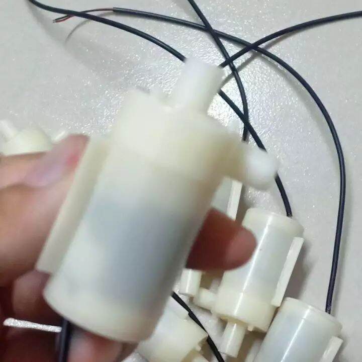 (B2Đ) Máy bơm nước mini DC 3v-5v đen/trắng (bơm chìm)_( lưu ý có phân loại)