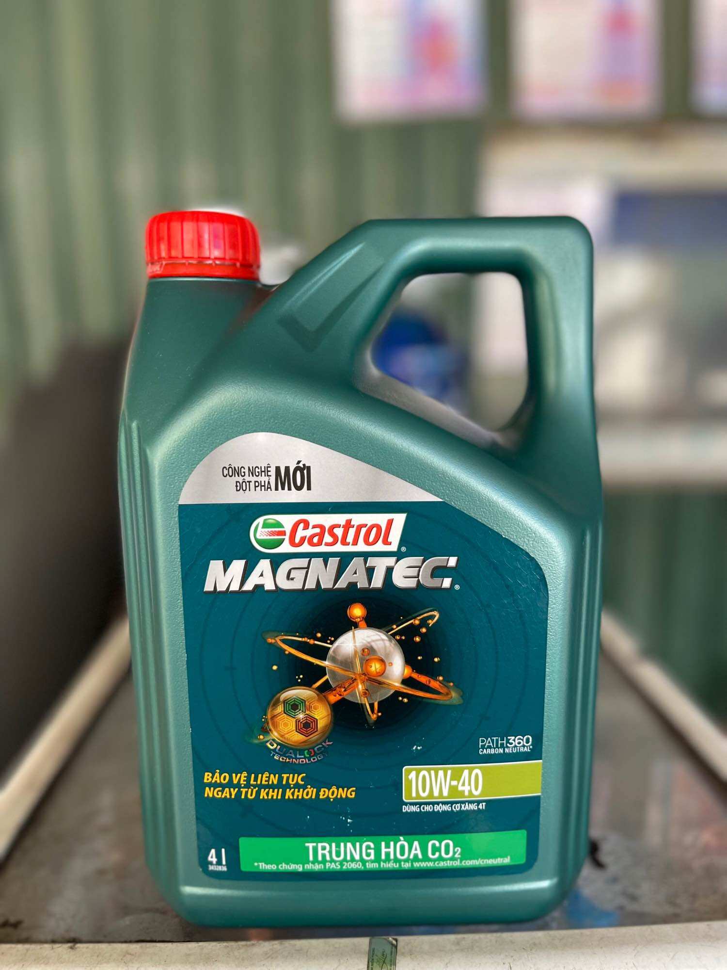 DẦU CASTROL MAGNATEC 10W-40( Giá ưu đãi)