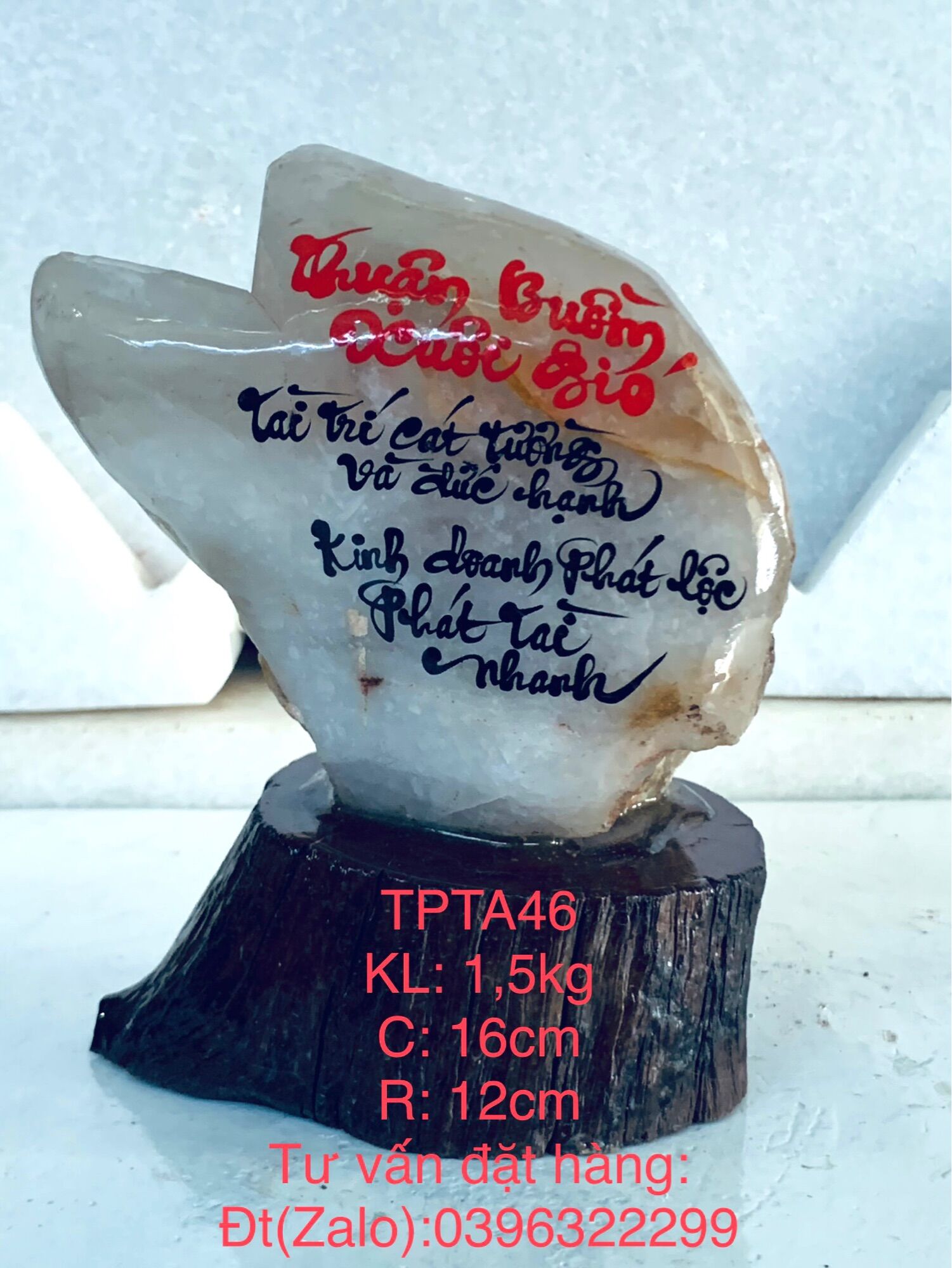 Thư pháp trên đá thạch anh tự nhiên,, viết chữ thư pháp theo yêu cầu quý khách...