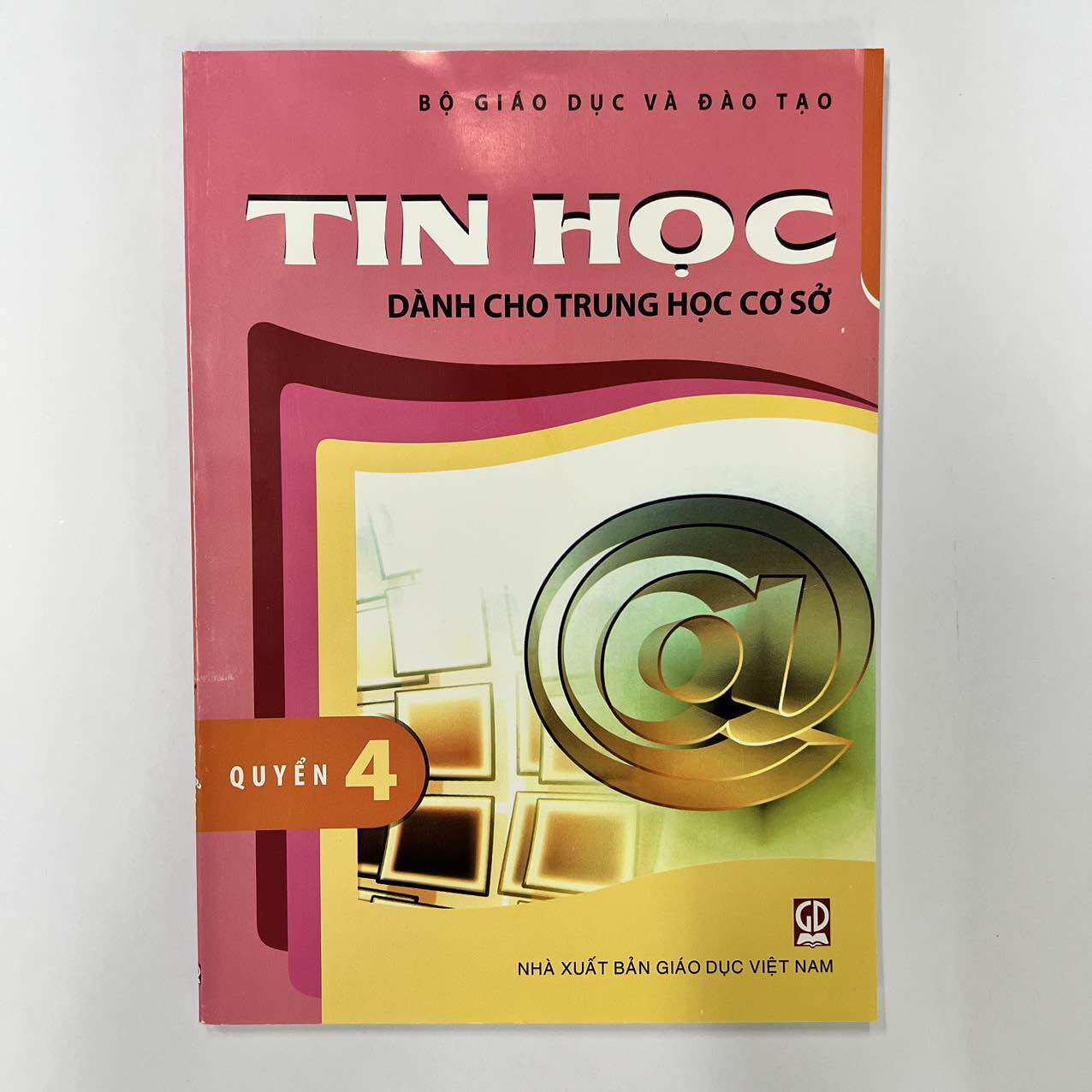 Tin học quyển 4