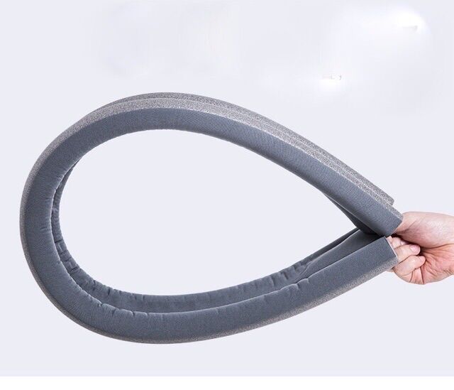 Miếng bịt chân cửa chống bụi côn trùng