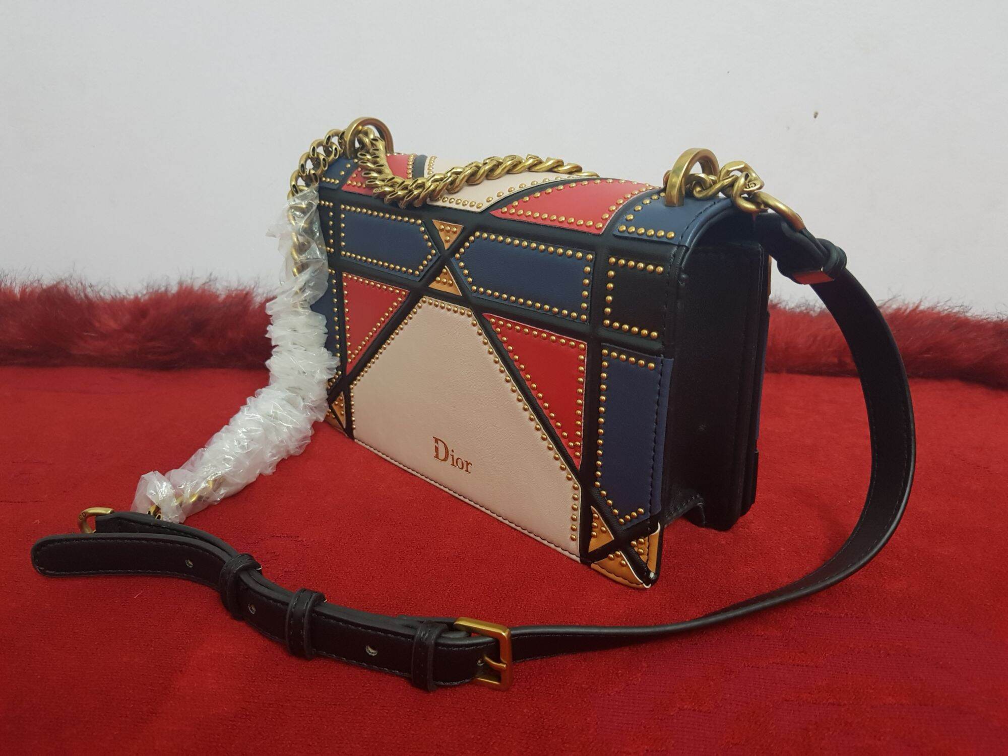 Dior drama nạm đinh