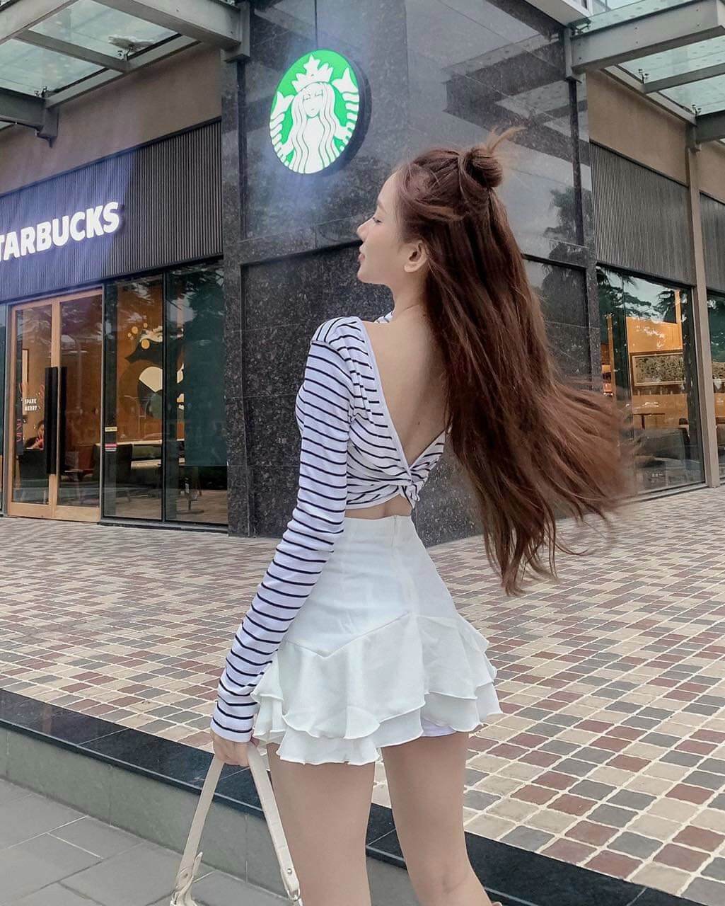 Áo thun croptop tay dài ôm áo thun chéo thân cổ v form 45kg