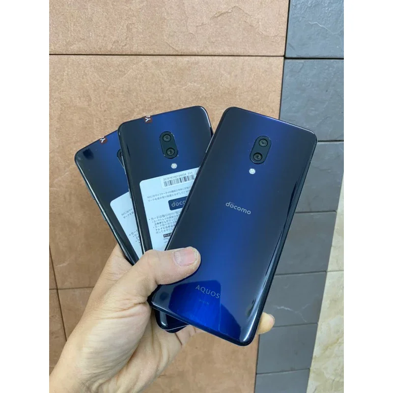 điện thoại sharp aquos zero 2 snap 855 8gb 256gb 6.4 inch