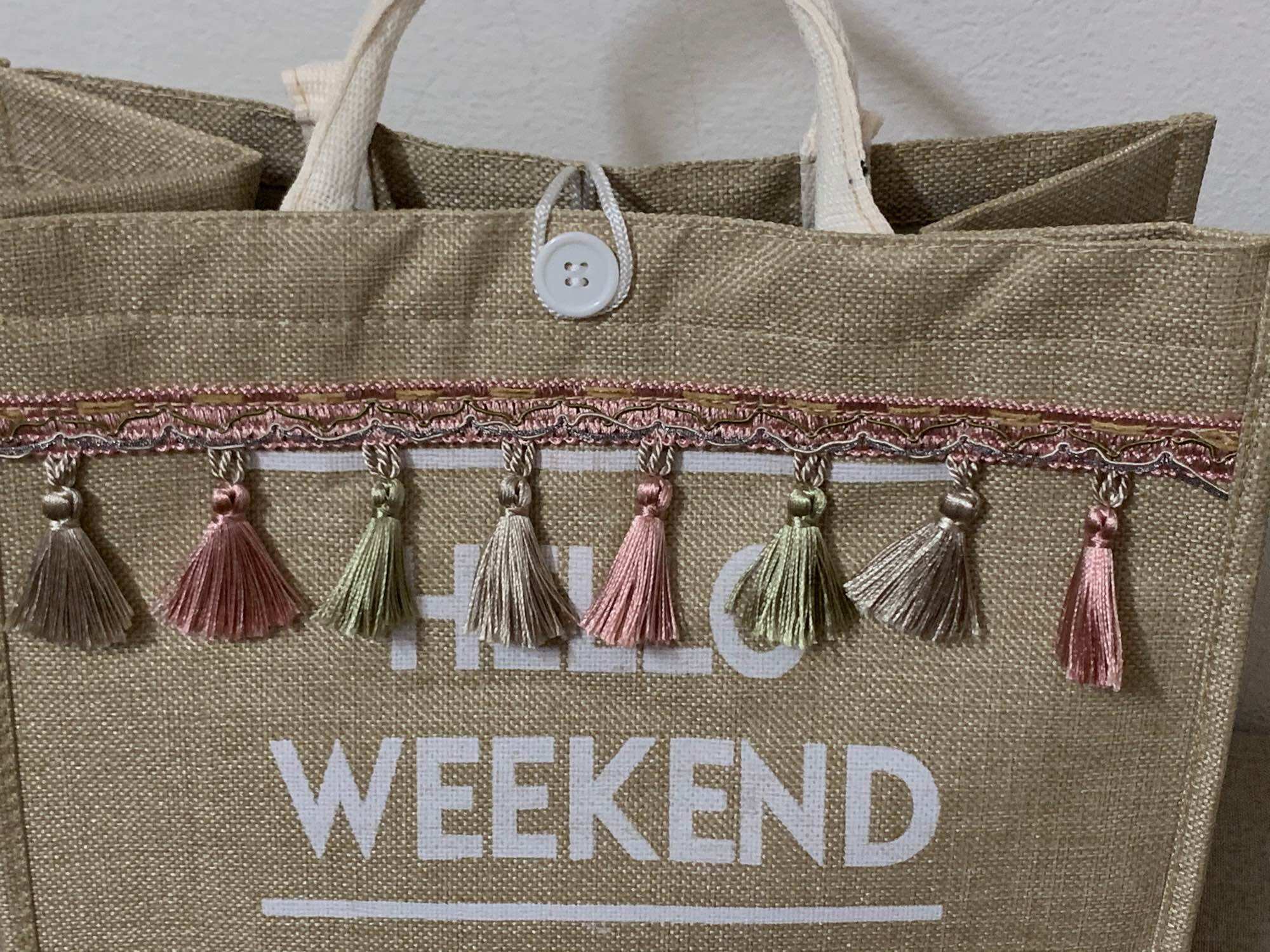 Túi hello weekend phối tua rua ( mẫu mới )