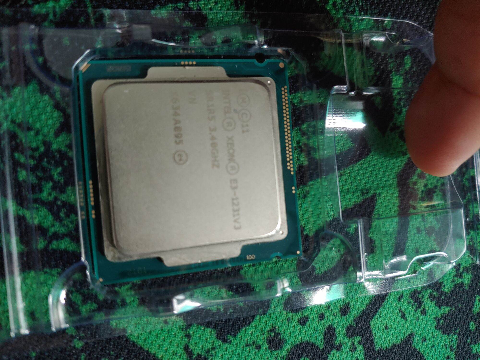 Intel xeon e3 1231v3 tương đương i7 4770 socket 1150
