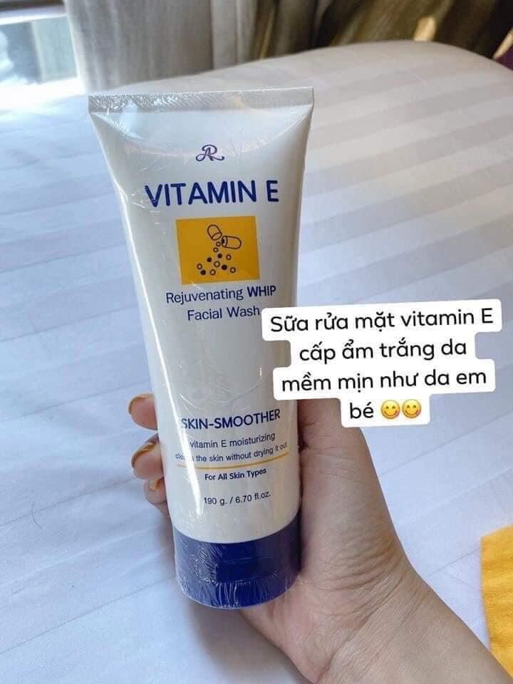sữa rửa mặt vitamin e 190g thái lan