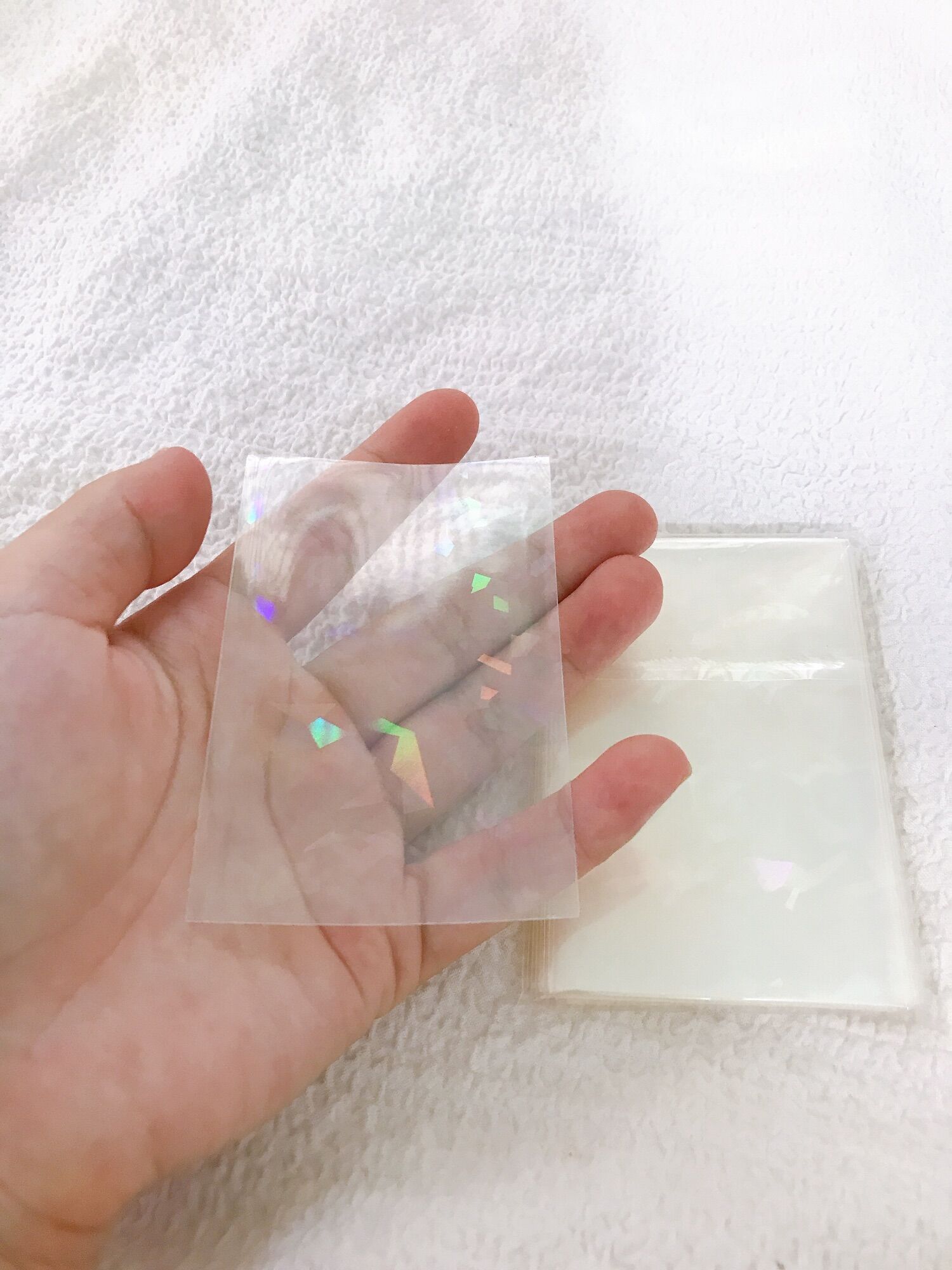 Sleeve hologram bọc card chất liệu dày dặn