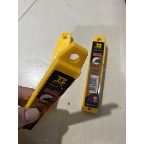 Lưỡi dao dọc giấy Bosi (1 hộp = 10c)