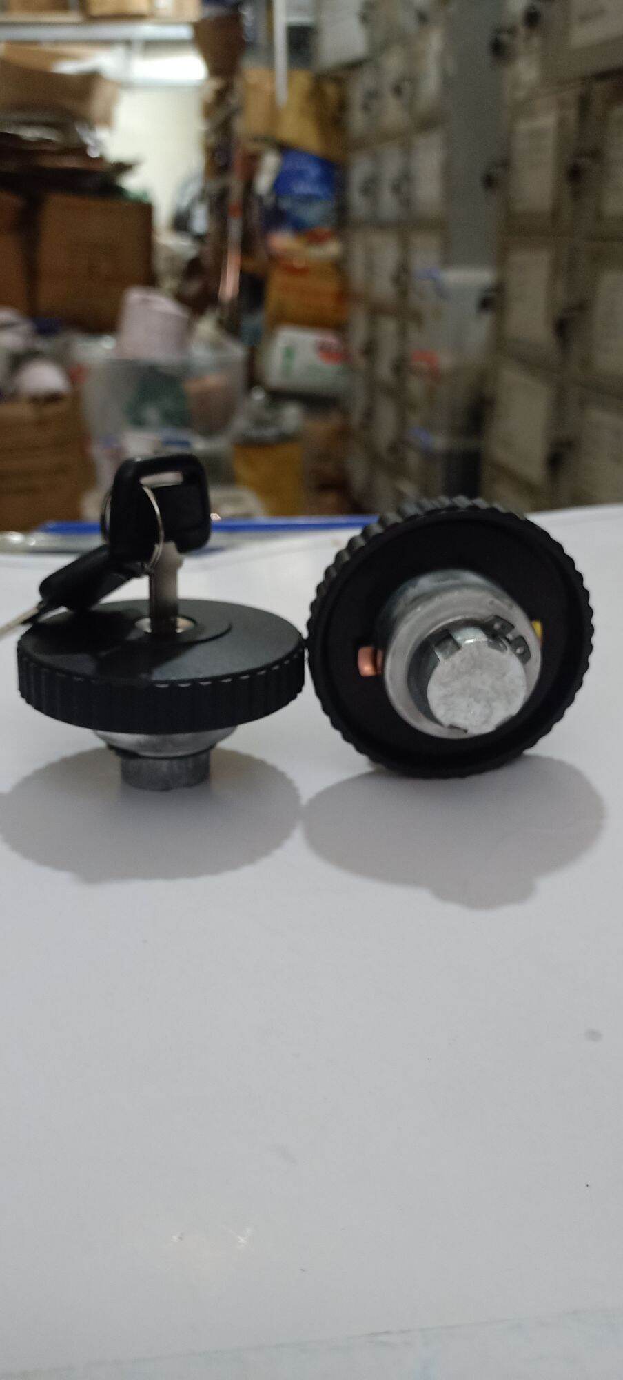 Nắp bình dầu xe kia k140, k165, k190, k3000, kia 1.4 tấn