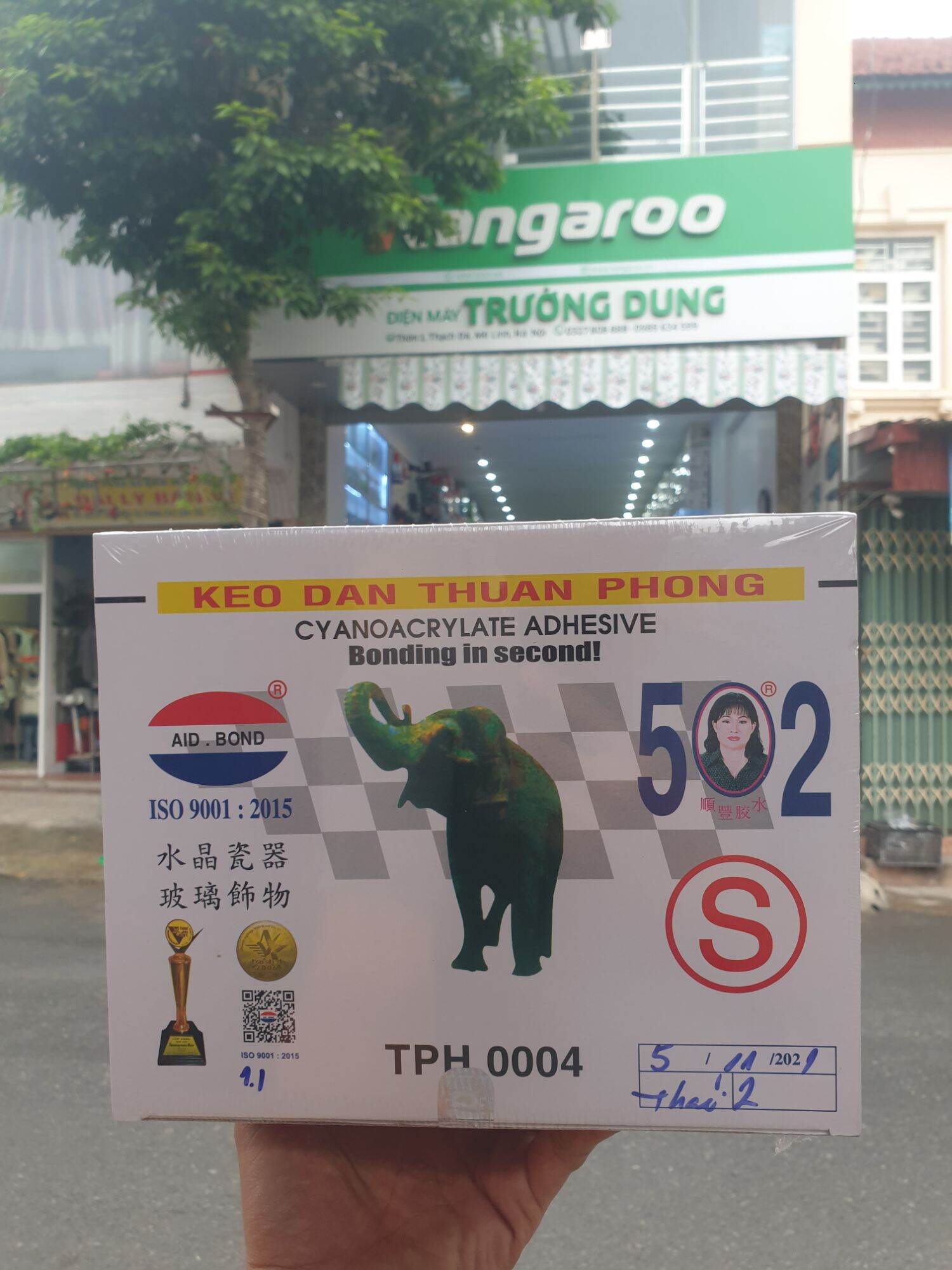 Hộp 50 lọ keo 502 thuận phong hàng chính hãng