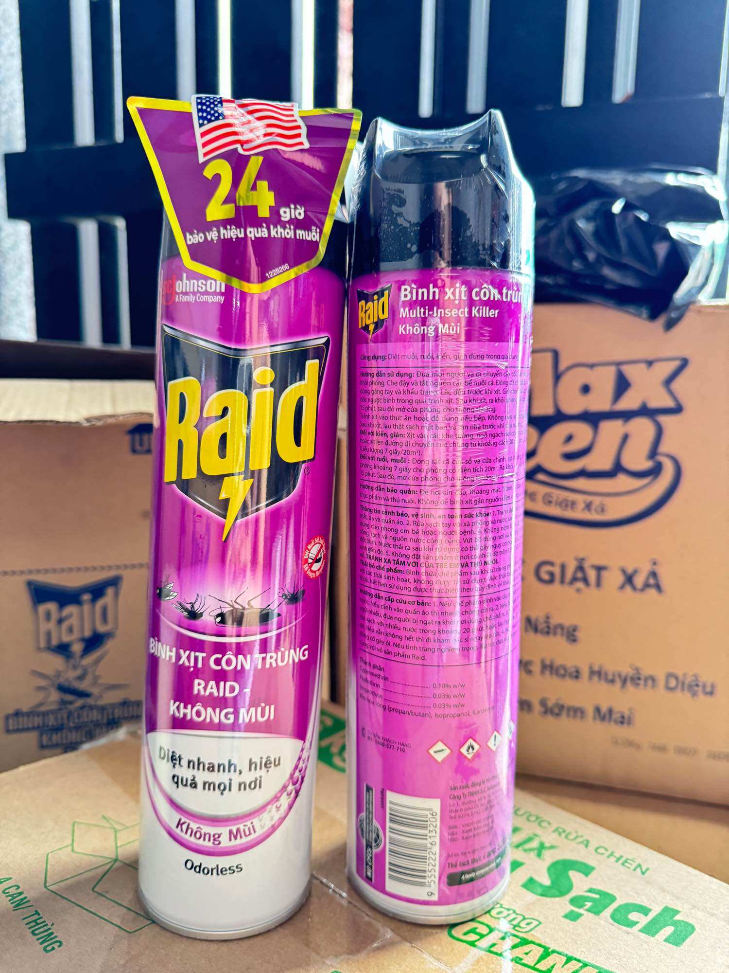 Bình xịt côn trùng Raid Không Mùi 520ml