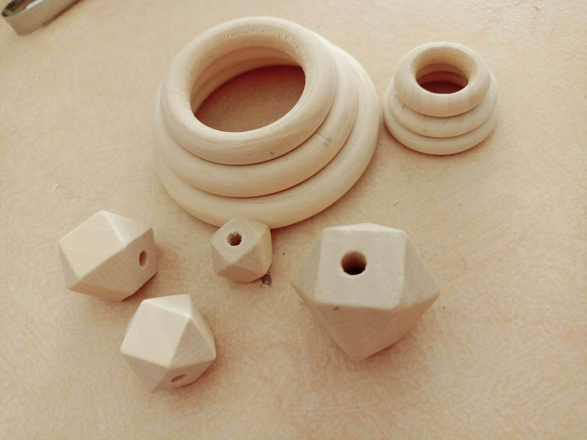 Khoen tròn gỗ hạt gỗ đa giác vòng gỗ làm đồ chơi
